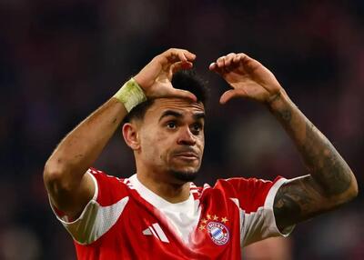  لوئیس دیاز مثل محصل مشق آلمانی می‌نویسد!