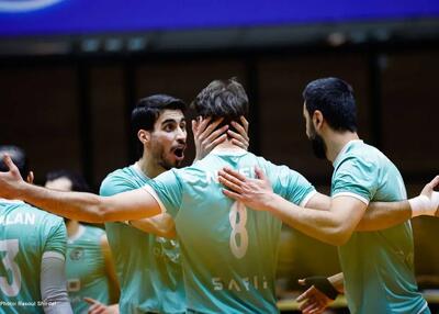  پرافتخارترین تیم ایران رسما مدعی قهرمانی شد