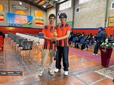  درخشش استعدادهای ناحیه دو شیراز در مسابقات بدمینتون