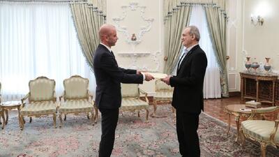  پزشکیان: پیوندی قلبی و فرهنگی میان دو ملت ایران و لبنان برقرار است