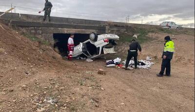  برخورد ۲ خودرو در محور چناران به قوچان و مصدومیت ۶ نفر