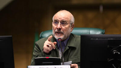  قالیباف خطاب به آمریکا: همه گزینه‌ها روی میز است