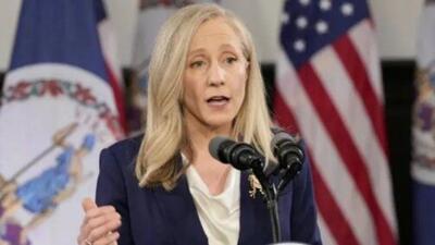  فرماندار ویرجینیا: ترامپ مثل همیشه دروغ گفت