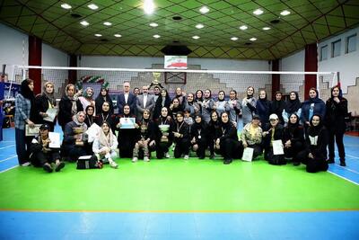  هما قهرمان والیبال بانوان تهران شد