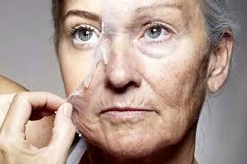  انسان در ۴۰ سالگی و ۶۰ سالگی به یکباره پیر می‌شود؟ حقیقتی که باید بدانید