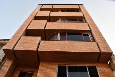  مزایا و معایب آجر نما شاموتی: انتخابی بادوام و زیبا برای ساختمان