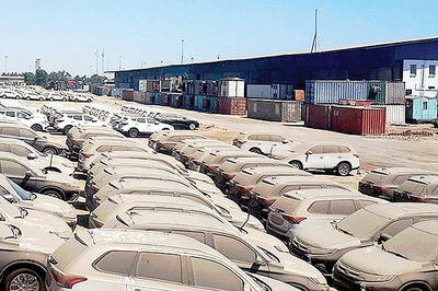  ۹ هزار خودرو در انتظار ترخیص از گمرک