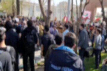  اطلاعات: دانشجو را با هر تفکری که دارد و هر شعاری که می دهد، از دانشگاه اخراج یا تعلیق نکنید | اصلاحات بزرگ لازم است | باید مراقب بود که خونی ریخته نشود