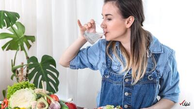  متخصص توضیح می‌دهد چگونه ۵ الکترولیت ضروری را از غذاهای طبیعی دریافت کنید