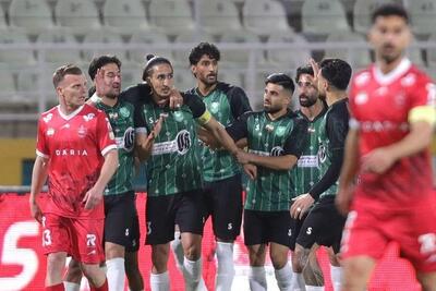  خارجی‌های پرسپولیس و تراکتور محروم شدند