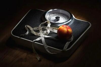  چرا بی دلیل چاق می‌شویم؟