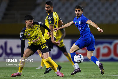  اعلام برنامه سه دیدار معوقه لیگ برتر/ استقلال- سپاهان شب عید!