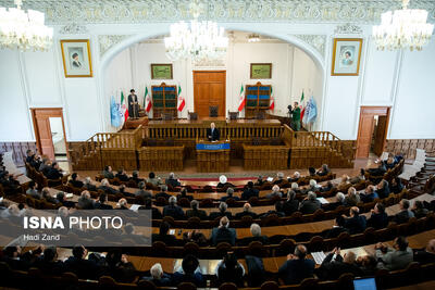  نشست فعالان اقتصادی و اصناف با رئیس مجلس