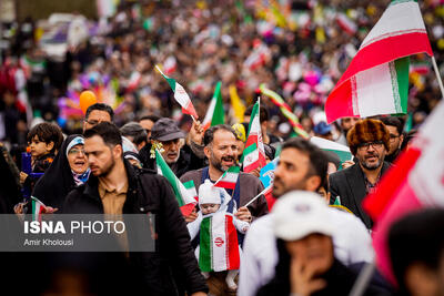  معاون استاندار اصفهان: پشتوانه مردمی، قدرت نظام و کشور در برابر دشمنان است