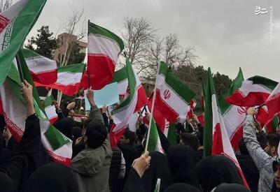  واکنش رئیس کمیسیون امنیت ملی مجلس به آتش زدن پرچم در دانشگاه
