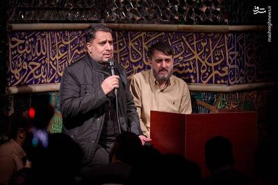  عکس/ مناجات خوانی پویانفر در شب هفتم ماه مبارک رمضان