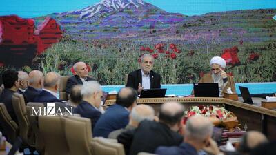  پزشکیان: وفاق ملی قدرتی می‌آفریند که هیچ نیرویی قادر به تضعیف آن نیست/ شکاف‌های اجتماعی نیازمند درمان است، نه تعمیق