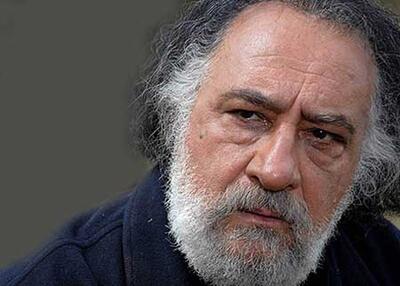 داریوش ارجمند: مردم ما، حیرت آقای قمارباز را برانگیختند / آمریکا شیطان بزرگ و غده سرطانی است