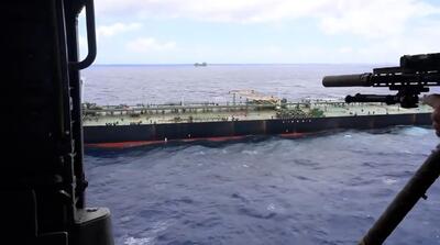  لحظات توقیف یک نفتکش دیگر توسط ارتش آمریکا