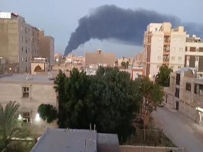  فرماندار آبادان: آتش‌سوزی در شهرک صنعتی آبادان تحت کنترل است