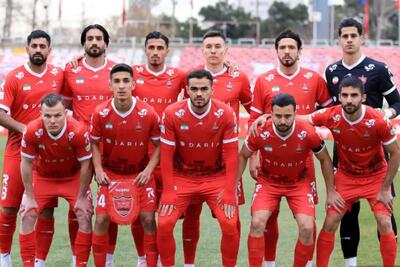  بازیکن پرسپولیس تحت تأثیر دلال‌ها قرار گرفت / چرا با رفیعی برخورد نمی‌شود؟ / اوسـمار ویرا مقصر حواشی اخیر نیست