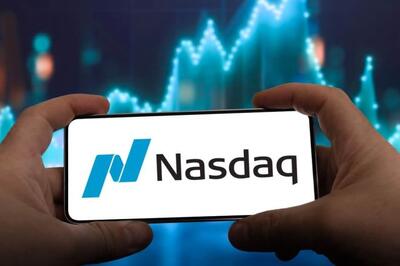  افزایش بی‌سابقه تقاضا برای پوت‌ها؛ بازار سهام آمریکا در فاز احتیاط فعال