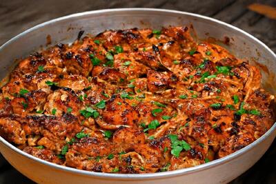 طرز تهیه مرغ به ساده ترین و لذیذترین شکل ممکن؛ هر هفته این مرغ رو درست میکنم!