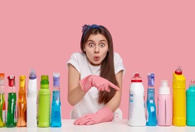  ۴ روش برای پاک کردن چسب برچسب از ظروف، شیشه و وسایل خانه!