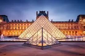  فرانسه رکورد گردشگران را شکست/ میزبانی از ۱۰۲ میلیون مسافر