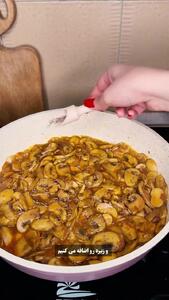  طرز تهیه قارچ پلو؛ غذای فوری و ارزان بدون گوشت و مرغ! + فیلم