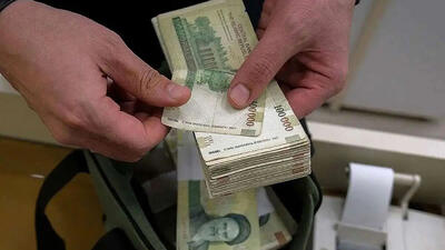  فیلم / عضو شورایعالی کار: دستمزدی که به کارگر پرداخت می شود کفاف زندگی در چادر را هم نمی دهد