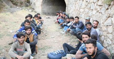  زنگ خطر قاچاق انسان در افغانستان؛ شهروندان افغان گرفتار مسیرهای پرخطر مهاجرت و شبکه های قاچاق/گزارش شفقنا افغانستان