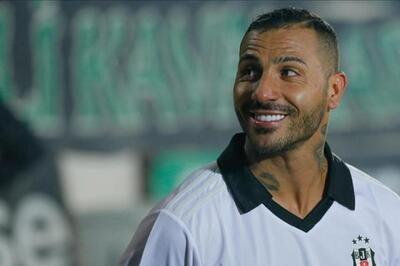  برترین گل‌های تریولا در فوتبال؛ با حضور ریکاردو کوارشما، پادشاه بیرون پا