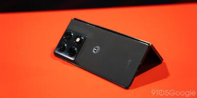  گوشی کتابی موتورولا به زودی معرفی می شود + ویدیو