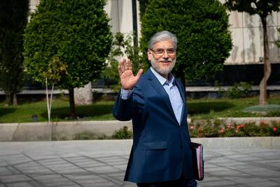  وزیر علوم: اگر خطایی بوده، اشتباه از مدیریت بوده است نه از دانشجویان