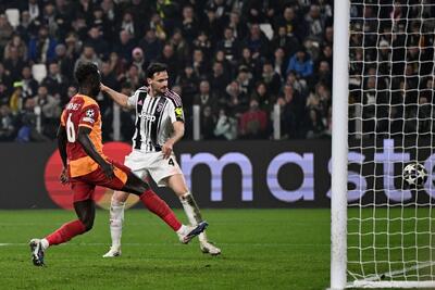  واکنش جالب هواداران یووه به کامبک نیمه تمام