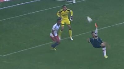  بهترین قیچی برگردان‌های بوندسلیگا