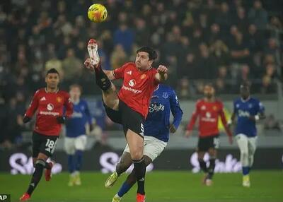  کلاف سردرگم هری مگوایر در دادگاه‌های یونان!