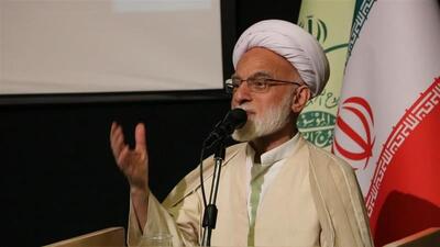  امام جمعه اراک: پیشرفت‌های هسته‌ای و علمی، حق مسلم ملت ایران است