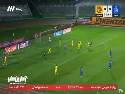  گل اول استقلال به فجر توسط سعید سحرخیزان