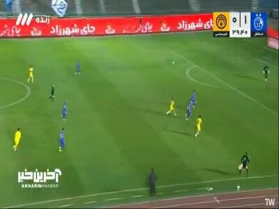  سیو فوق العاده آدان مانع گل فجر شد