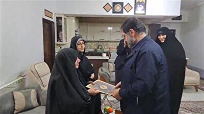  دیدار استاندار قم با دو خانواده ایثارگر