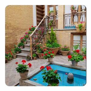  خانه‌ای که تا آخرین آجرش ایرانی و گرم است مثل آغوش یار - چیدانه