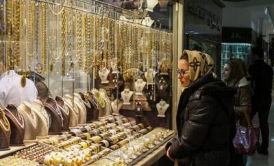  واکنش قیمت طلا به احتمال آغاز جنگ / طلای ۱۸ عیار گرمی ۴ میلیون تومان گران شد!