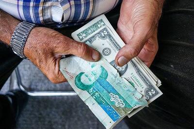  قیمت دلار امروز جمعه 8 اسفند ۱۴۰۴