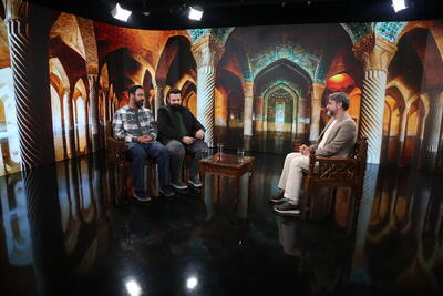  گفتن از ایران؛ در روزهای تلخ و سربلند | گاهی خدا یک شعر را بلند می‌کند