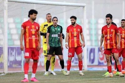  اعتراض شمس‌آذر به دو صحنه مشکوک پنالتی مقابل فولاد