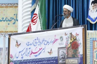  جمهوری اسلامی در مذاکرات از خطوط قرمز خود عقب‌نشینی نخواهد کرد