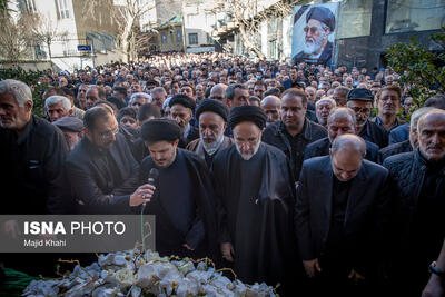 مراسم تشییع و خاکسپاری آیت‌الله امام‌جمارانی