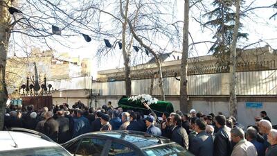  مراسم تشییع و خاکسپاری آیت‌الله امام‌جمارانی برگزار شد